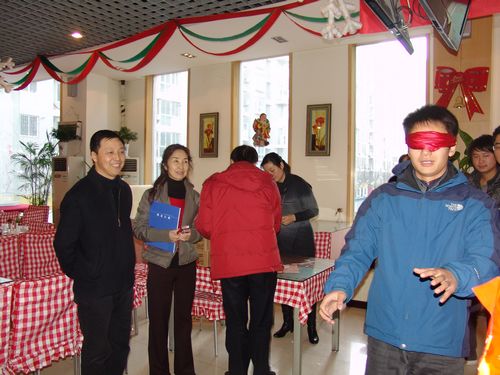 公司举办“庆元旦、迎新年”员工游艺活动 公司举办“庆元旦、迎新年”员工游艺活动
