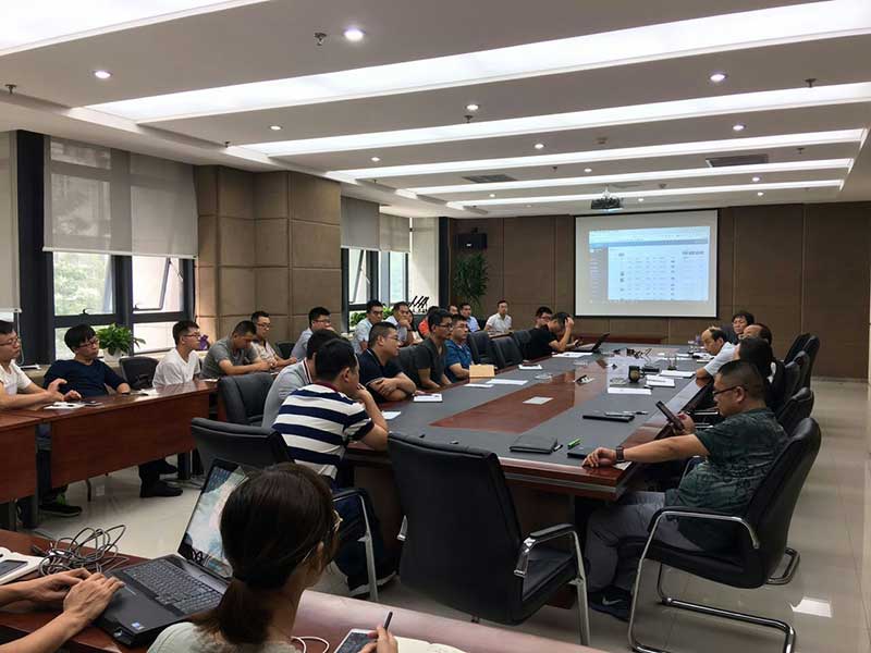 公司召开设计代表座谈会暨后期服务微信公众号发布会