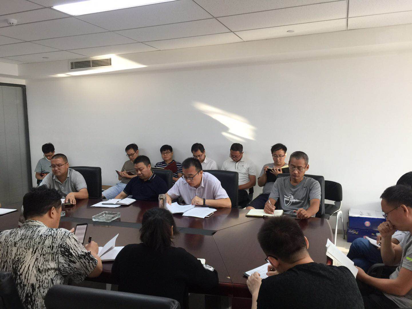 公路与水运设计院召开下半年工作推进会