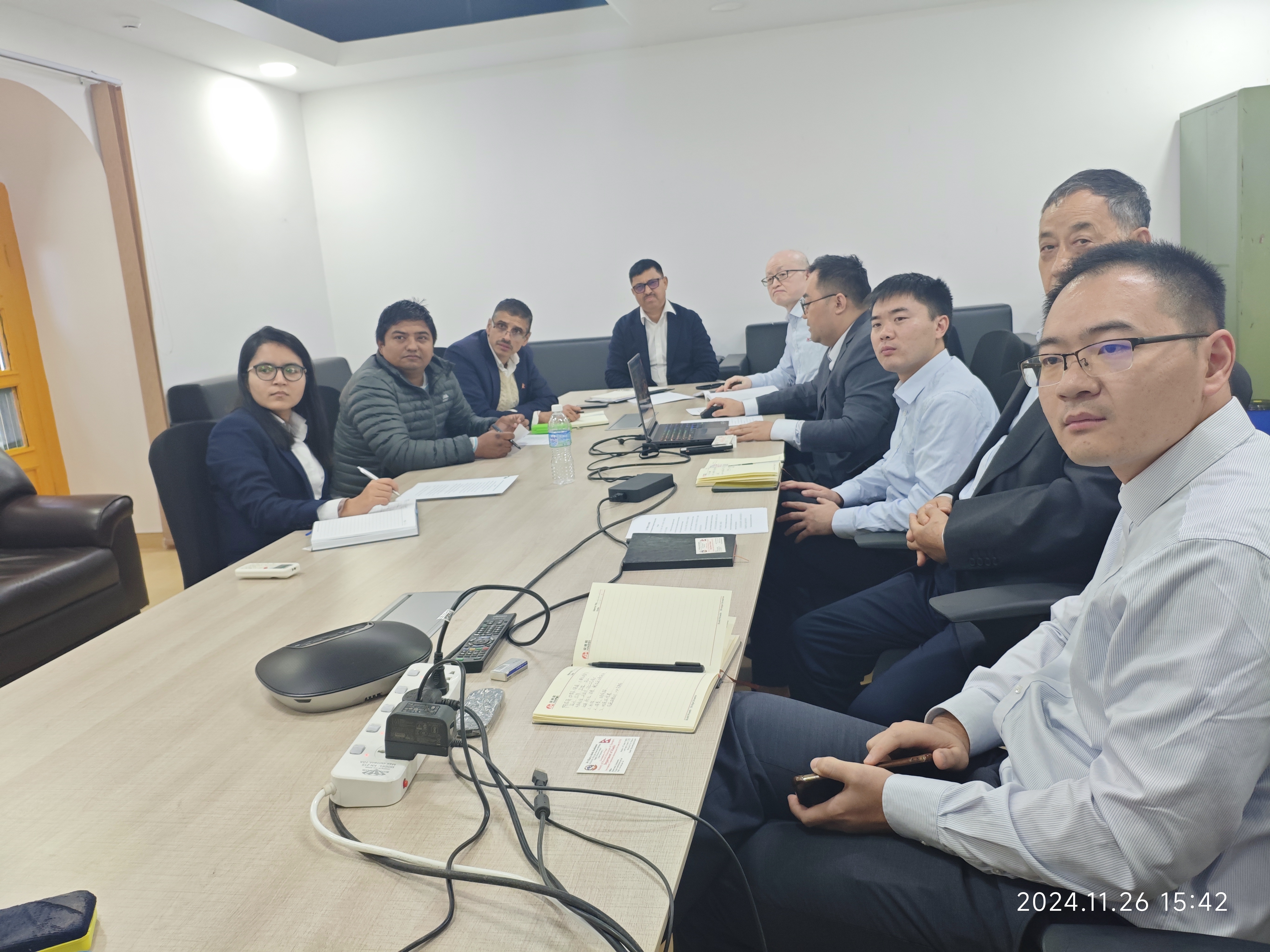 援尼泊尔阿尼哥公路保通项目(四期)开始外业工作 援尼泊尔阿尼哥公路保通项目(四期)开始外业工作