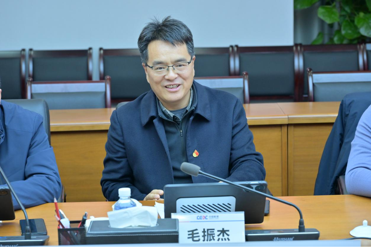 集团党委书记毛振杰带队赴中国能建华中区域总部开展联学联建活动/ 集团党委书记毛振杰带队赴中国能建华中区域总部开展联学联建活动