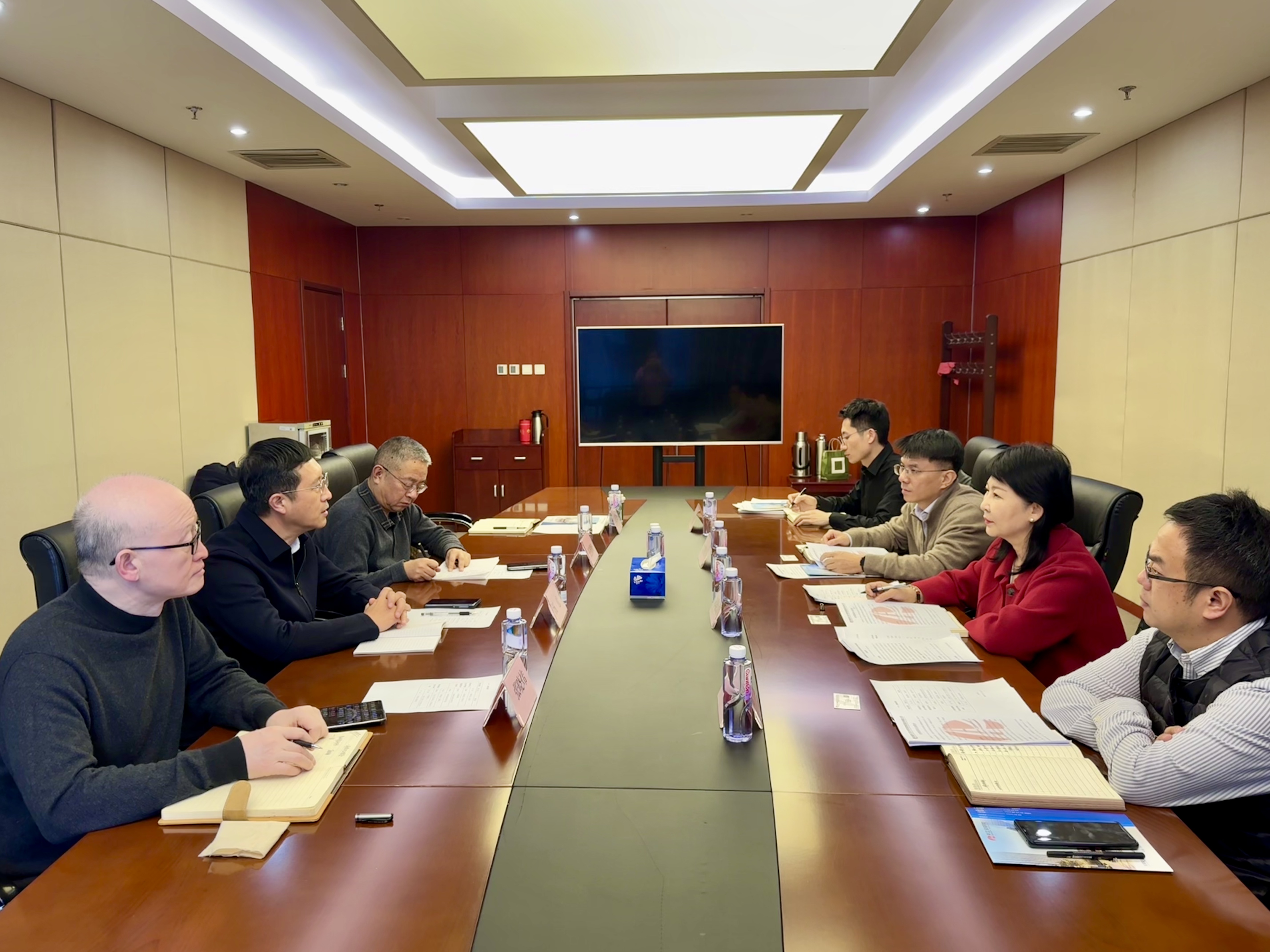 集团总经理汤意带队赴商务部经济合作事务局汇报/ 集团总经理汤意带队赴商务部经济合作事务局汇报